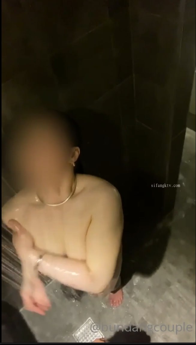 36岁肥臀母狗，口爆吞精淫语，挑战91最骚熟妇