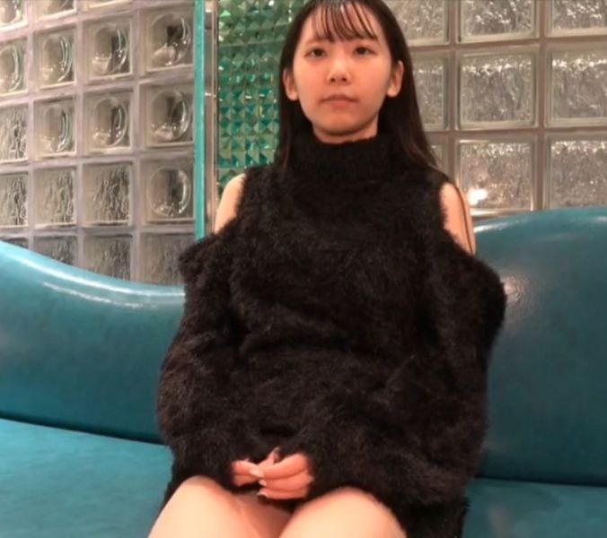 夫の身代わりになった高慢女上司、恥辱のクレーム対応―。悪質男に固定バイブを強制されて謝罪と絶頂を繰り返す人妻―。
